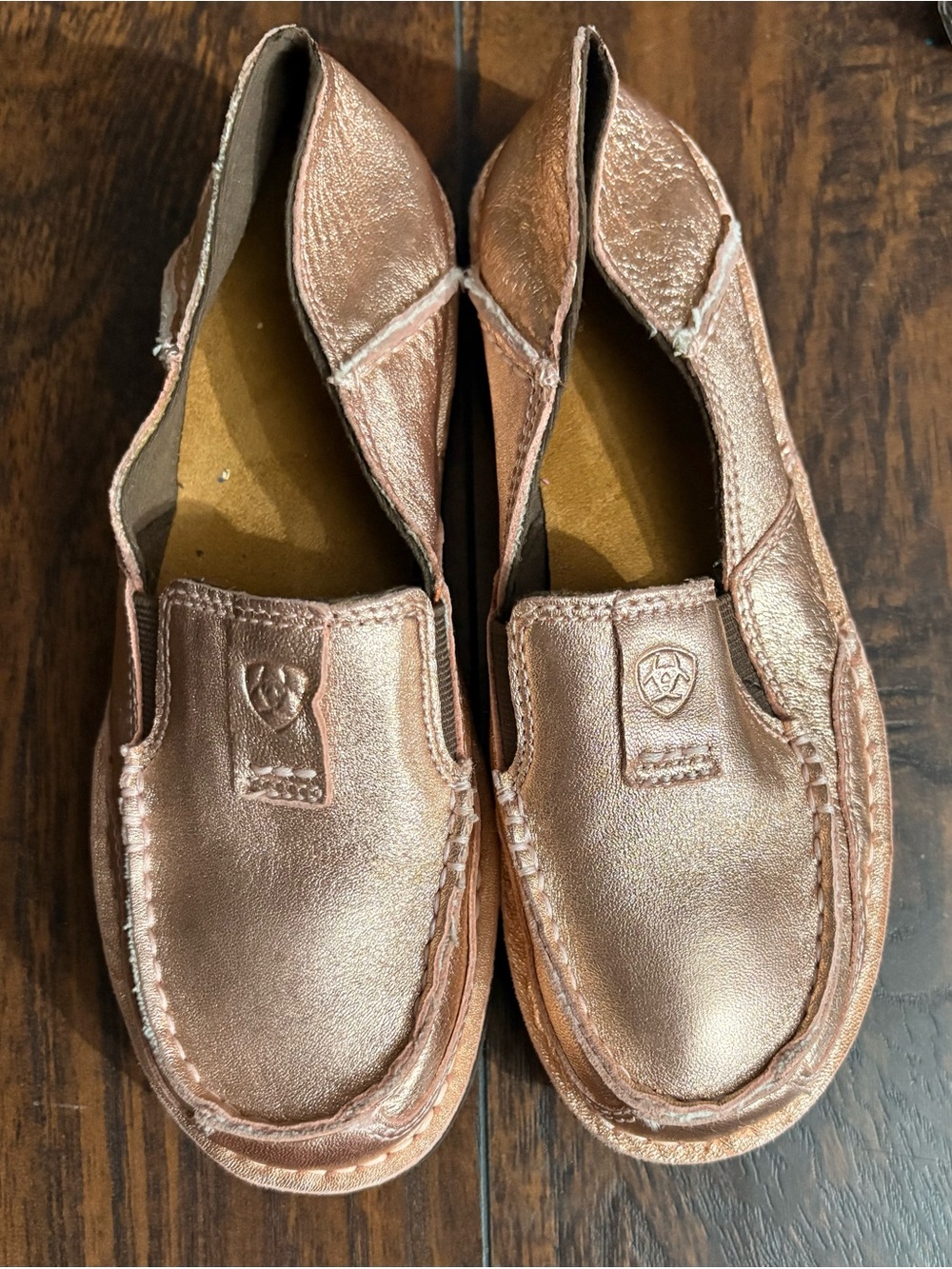 Kids/Womens Metallic Rose Gold Slip-On Shoes - Ariat
